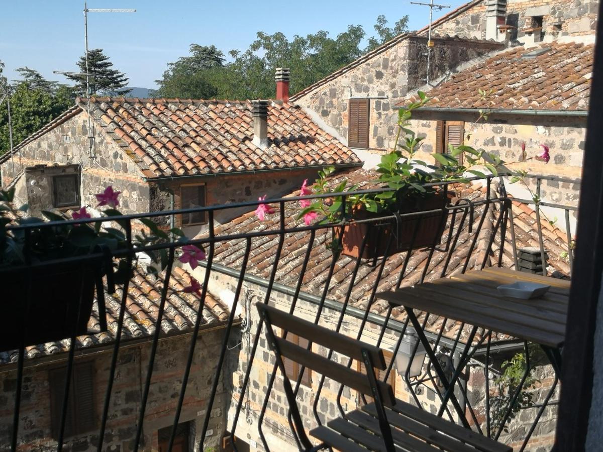 La Gioiosa Apartment Radicofani Bagian luar foto